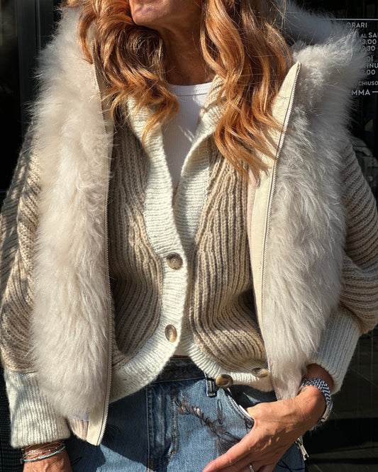 Gilet in pelliccia di capra e interno in cashmere – Beige sabbia