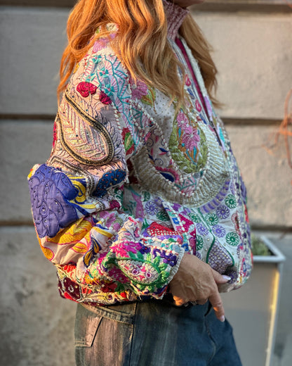 Bomber in ricamo antico con fili dorati e Swarovski – Made in Italy